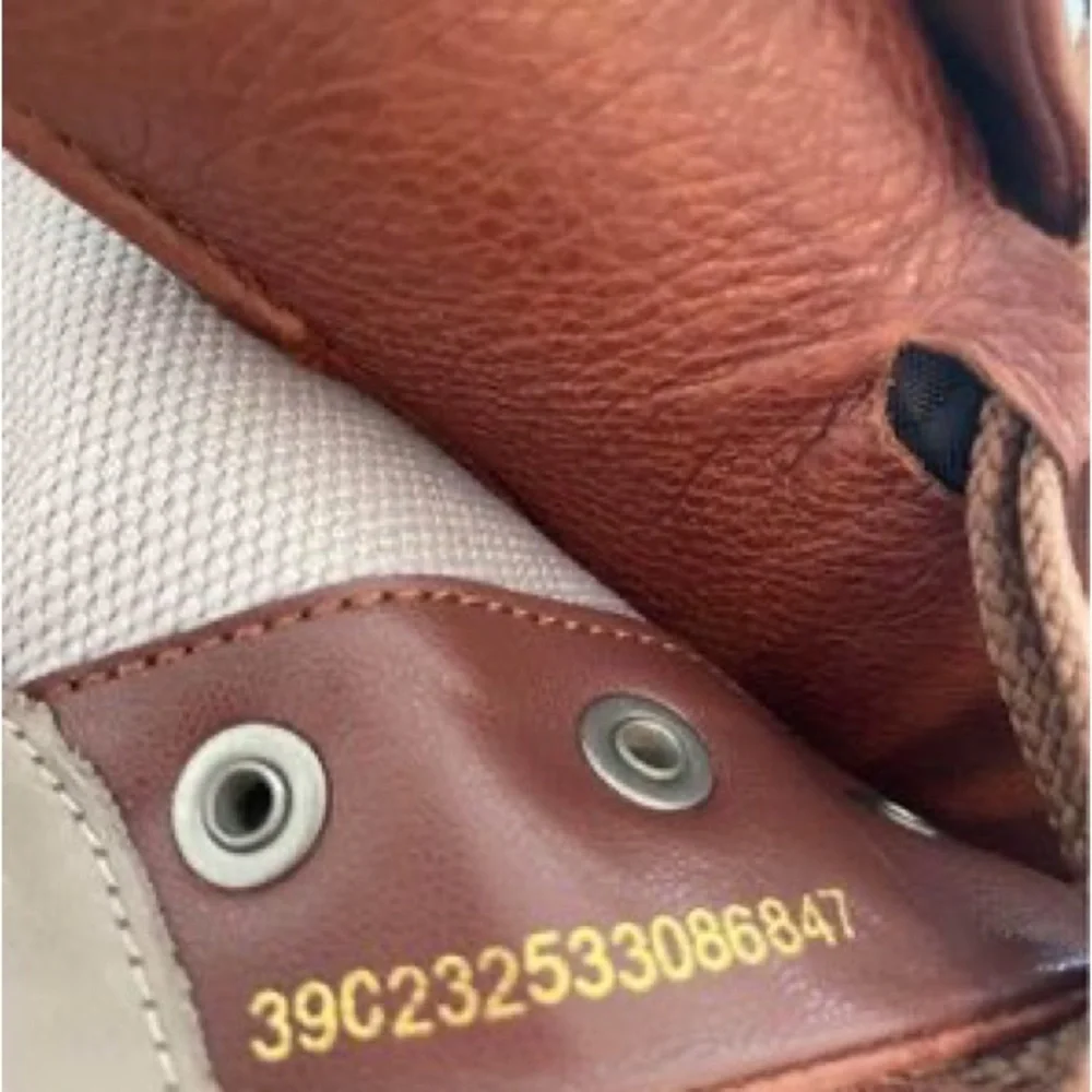 Ecco Women’s Booties  Leather Boots  SIZE 39 (8.5-9)